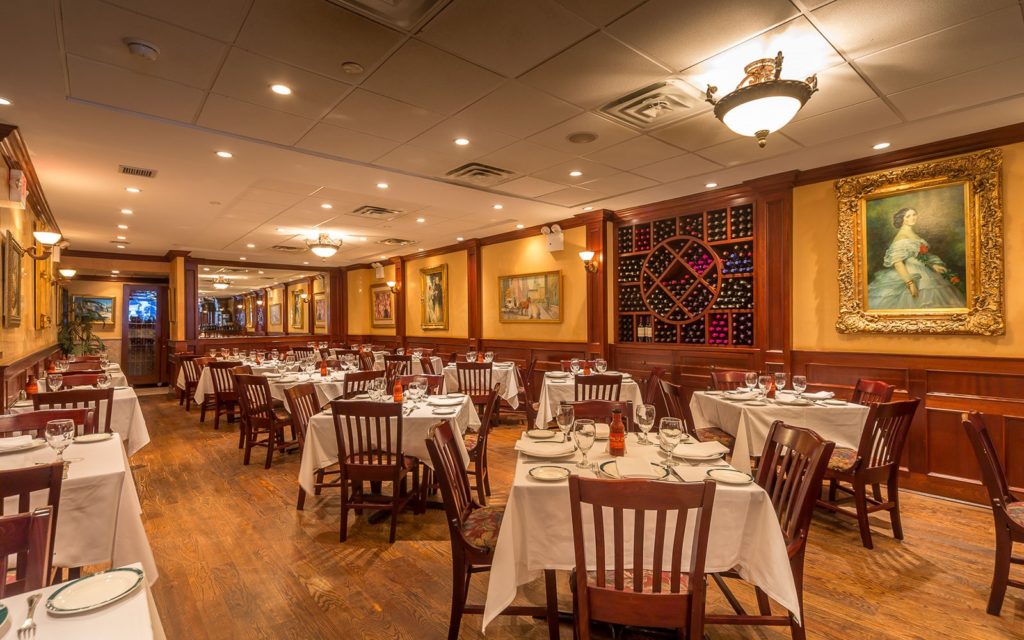 Dining Room. Photo courtesy of Ben & Jack's Steakhouse.