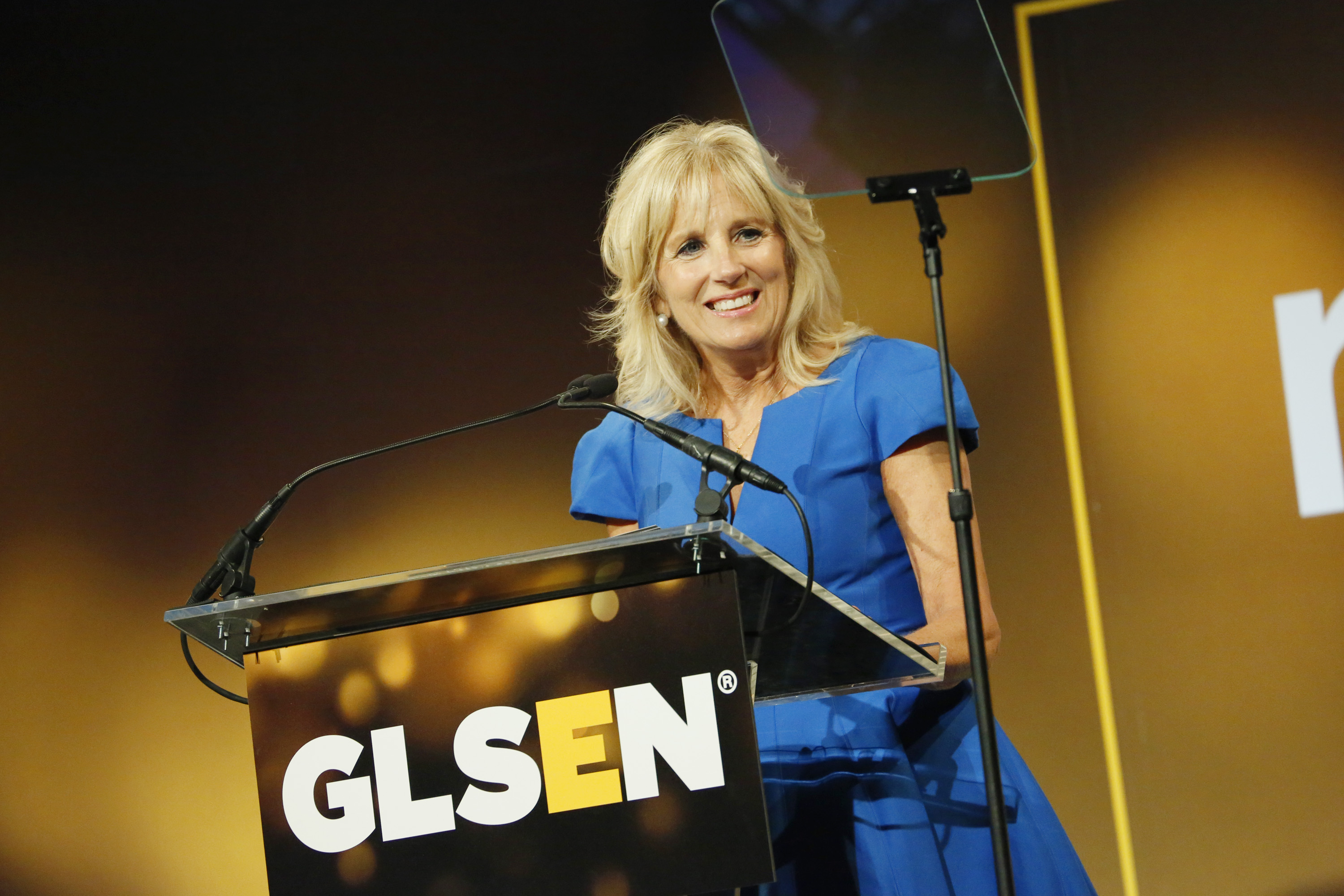 2017 GLSEN Respect Awards Honors Dr. Jill Biden, Carla Gugino & More